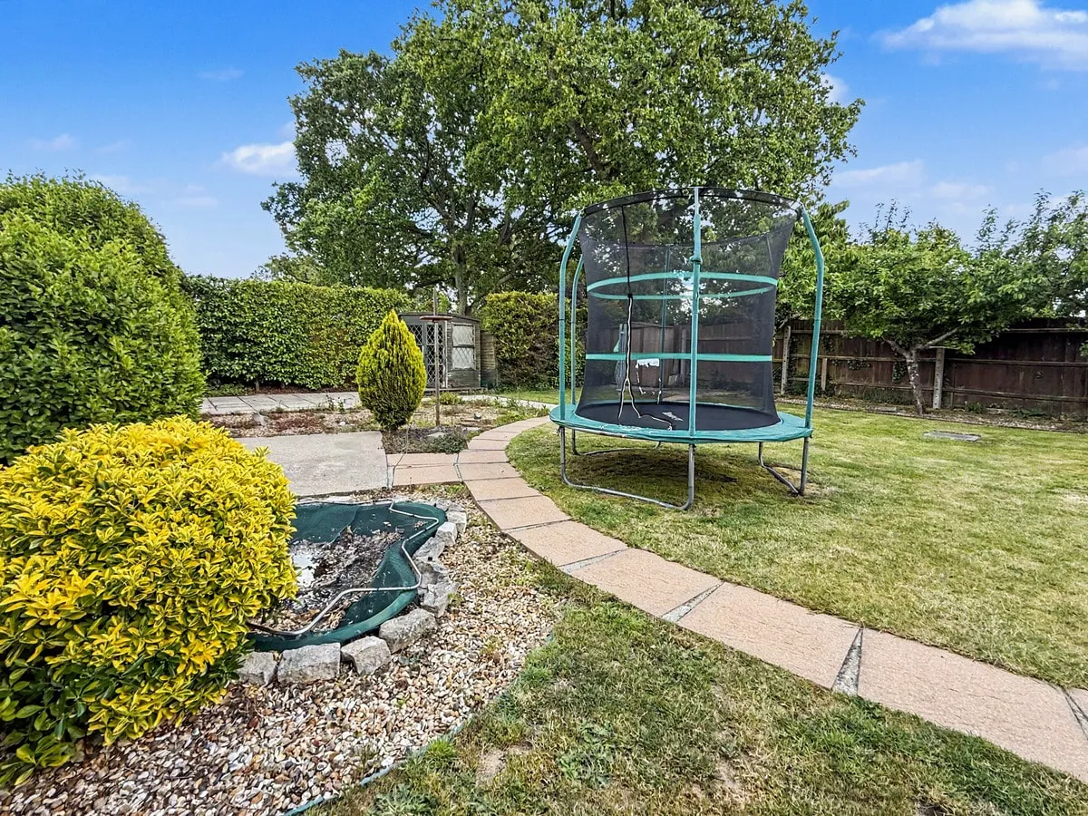 Wareham Road, Corfe Mullen, BH21, photo 24