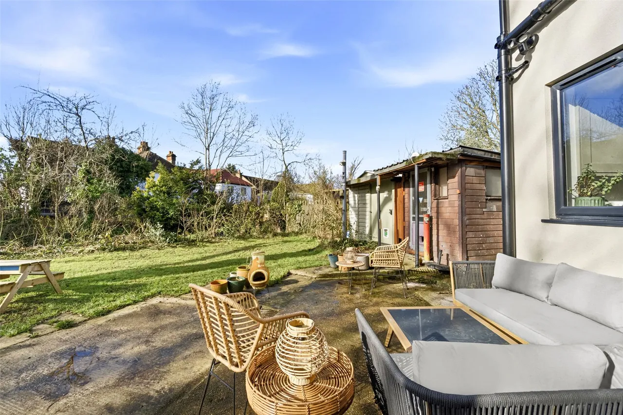 Myrtle Road, Hampton Hill, TW12 1QB, photo 14