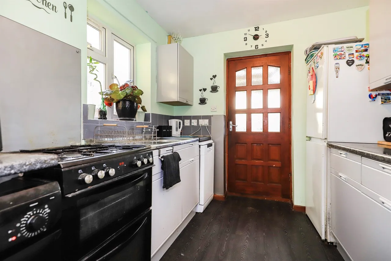 3 bed house for sale — Old Fallings Lane, Fallings Park, Wolverhampton