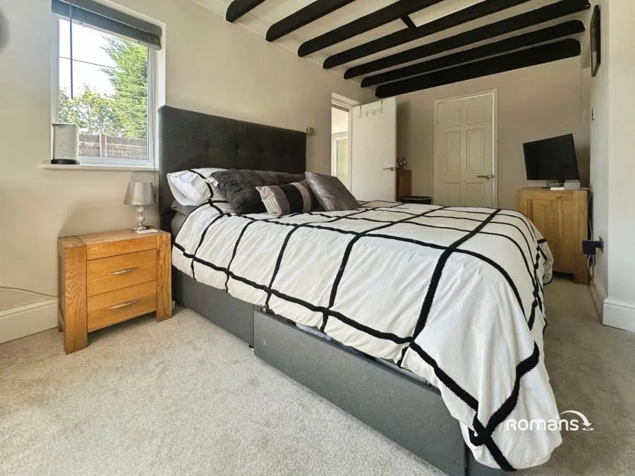 Strawberry Fields, Bramley, RG26, photo 6