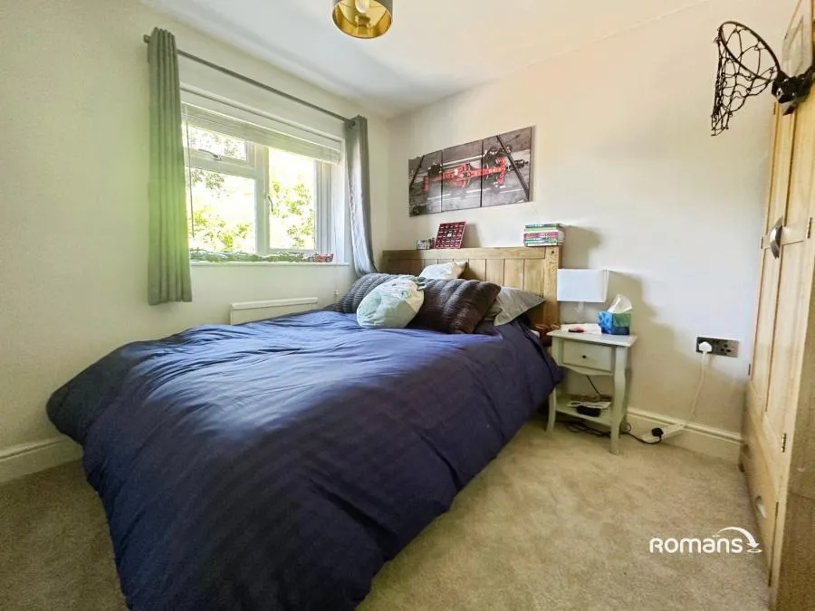 Strawberry Fields, Bramley, RG26, photo 8