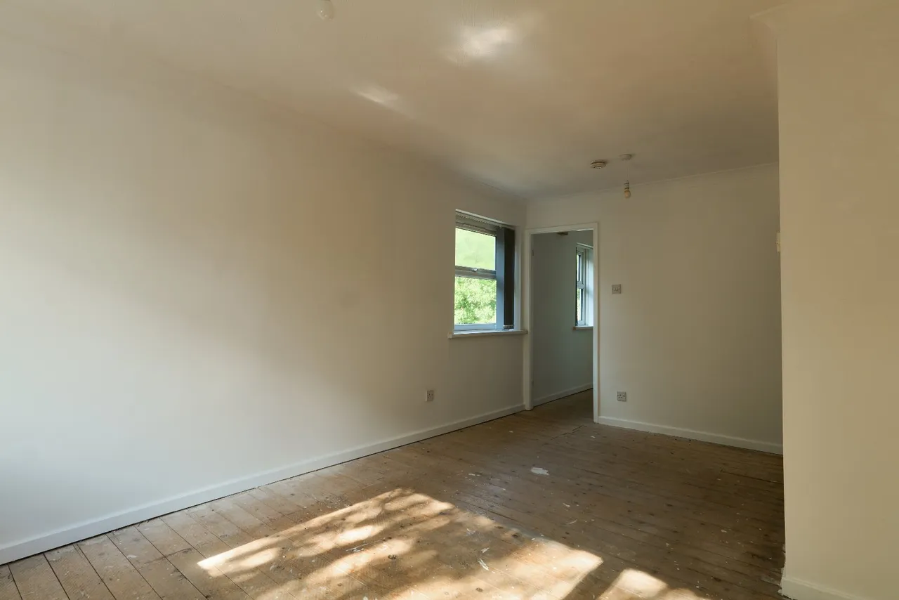 Low Lane, Horsforth, LS18, photo 4