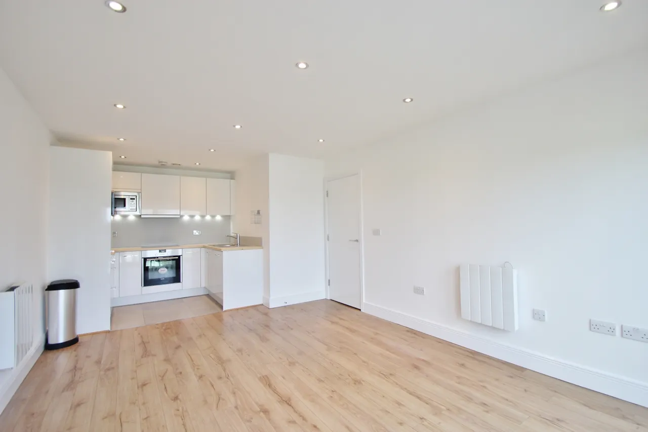 Roehampton Lane, Roehampton, SW15, photo 5