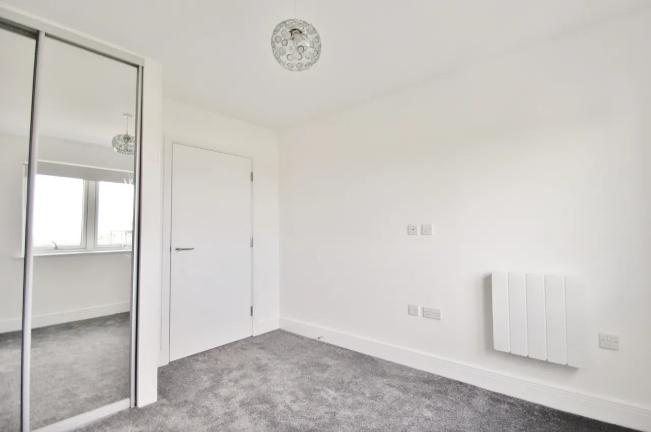 Roehampton Lane, Roehampton, SW15, photo 14
