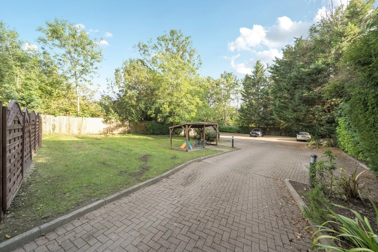 The Avenue, Beckenham, BR3, photo 11