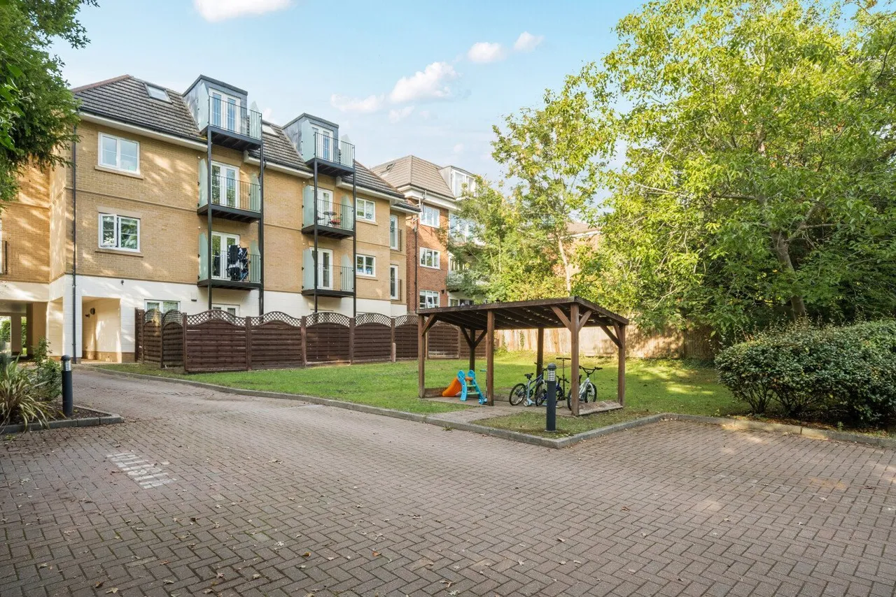 The Avenue, Beckenham, BR3, photo 13