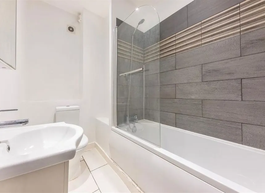 Lewisham Way, New Cross, SE14, photo 6