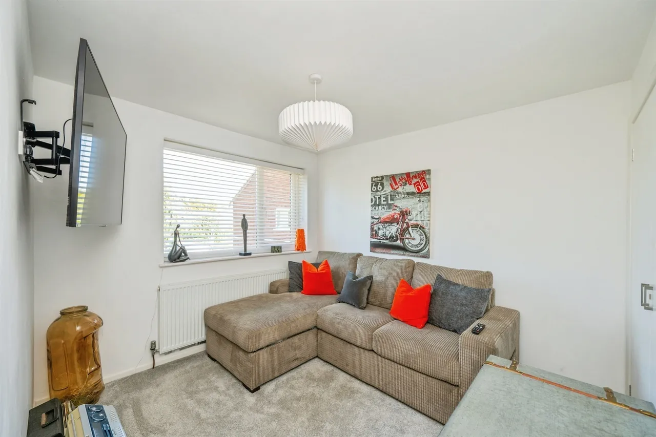 Linford Close, Rugeley, photo 11