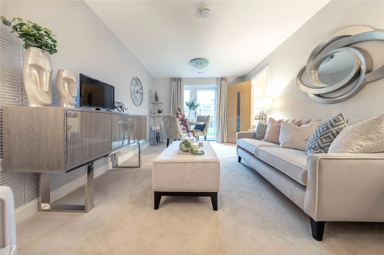 Westpole Avenue, Oakwood, EN4, photo 10