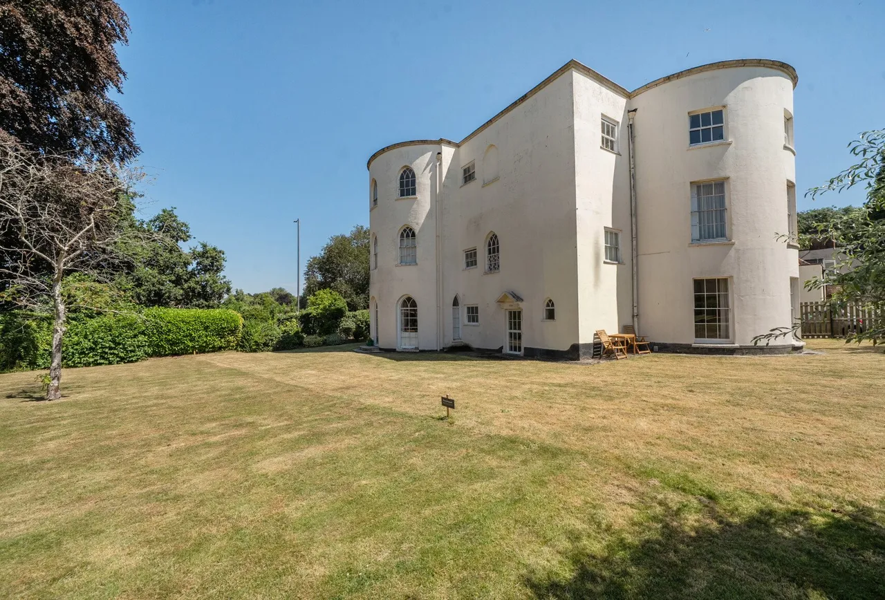 Henbury Road, Somerset, Henbury, BS10 7AD, photo 9