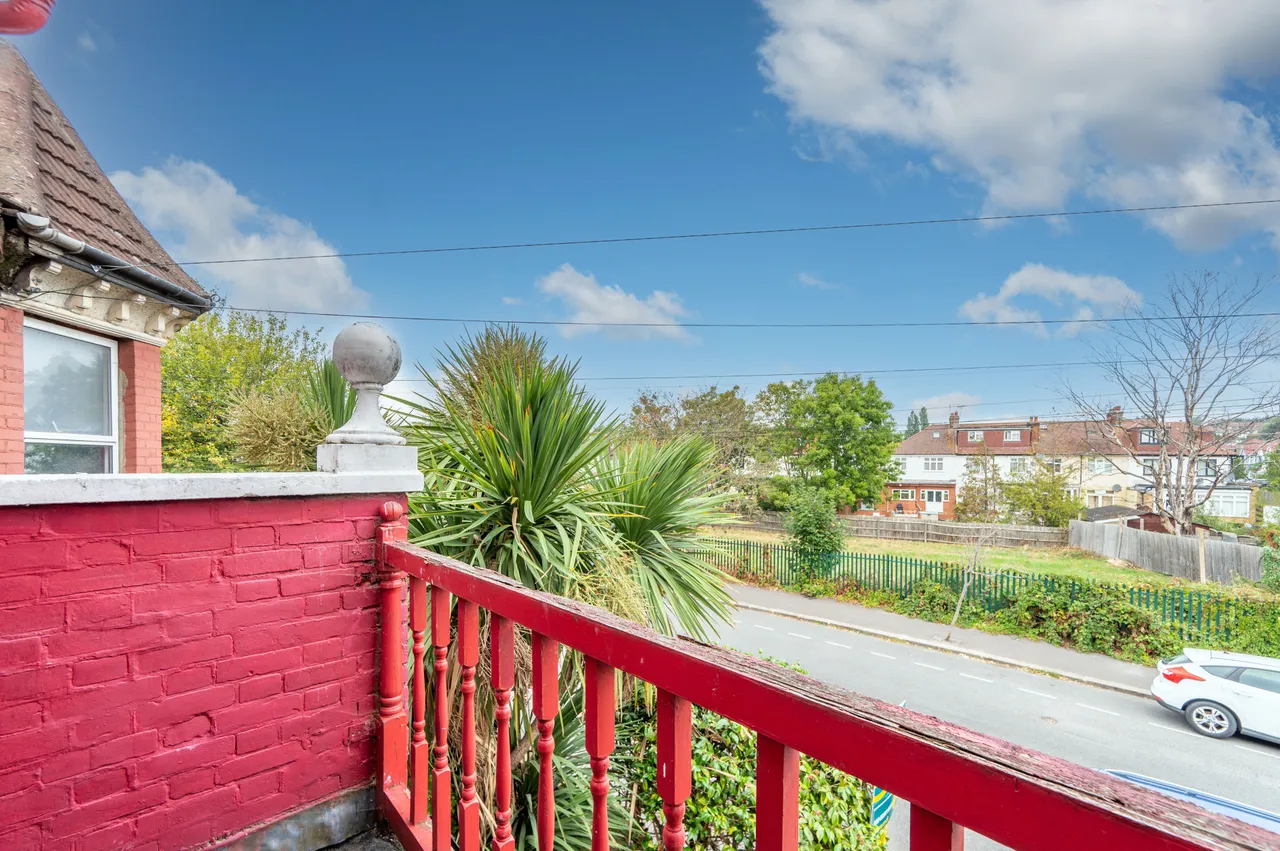 London, NW10, photo 11