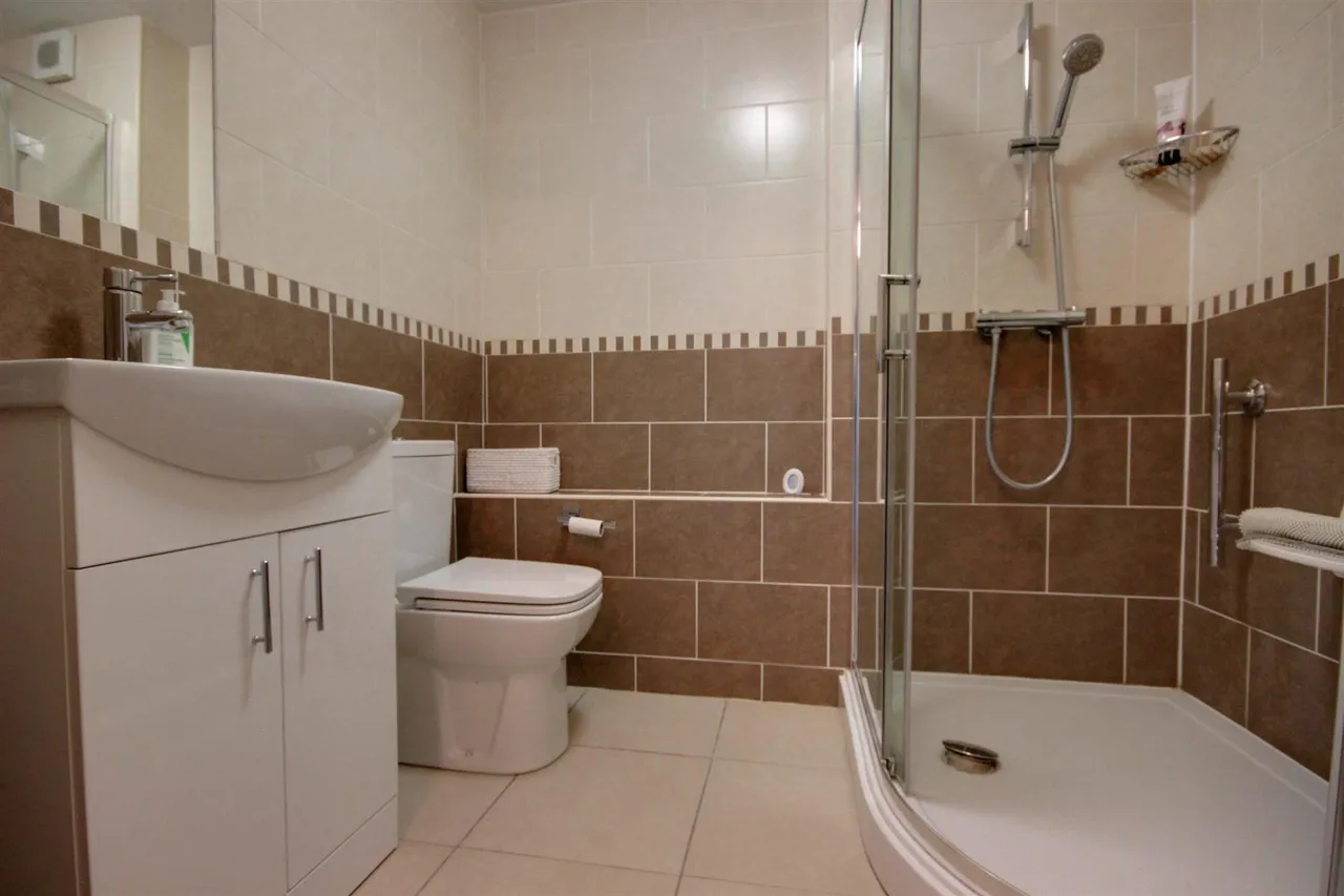 Beverley Road, Willerby, photo 12