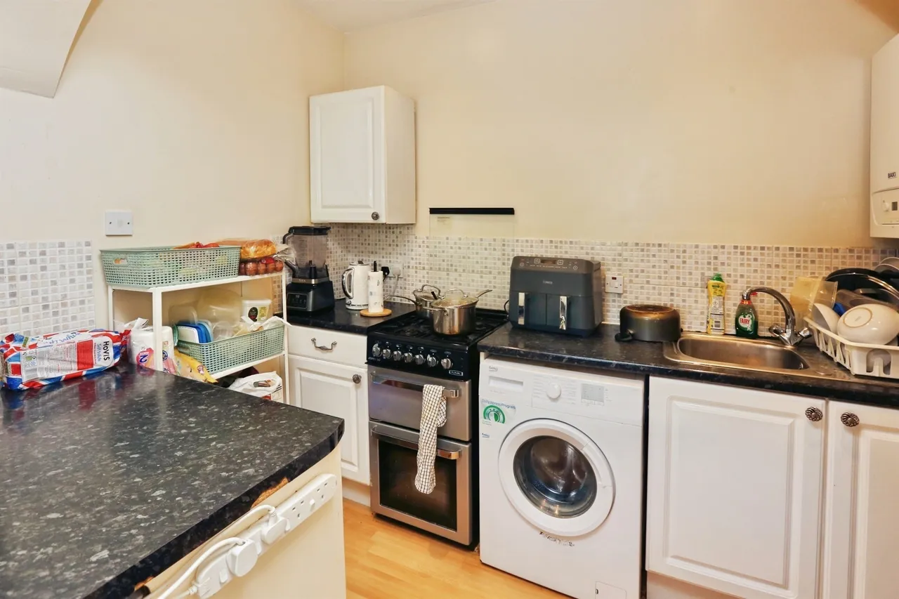 Whitworth Crescent, Southampton, photo 8