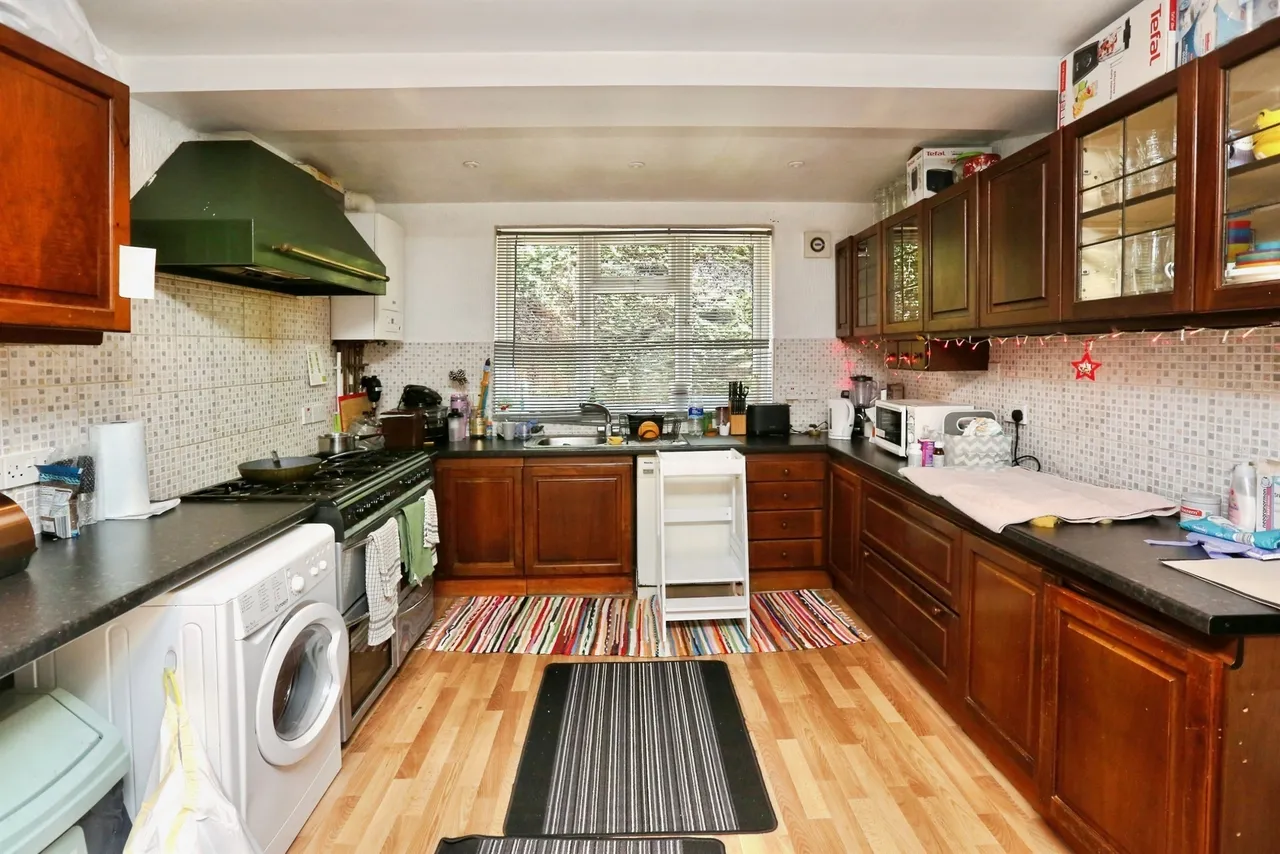 Whitworth Crescent, Southampton, photo 4