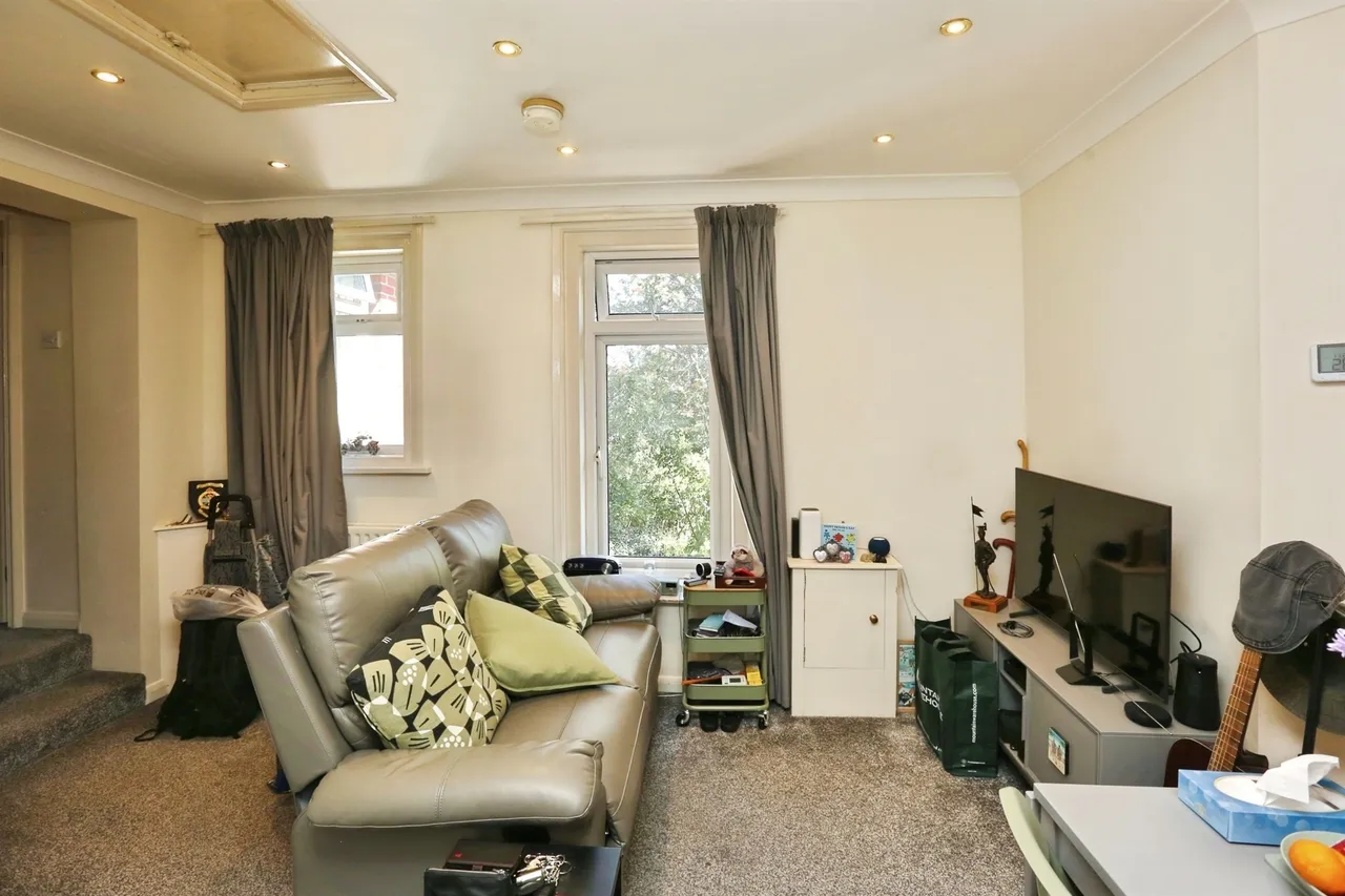 Whitworth Crescent, Southampton, photo 11