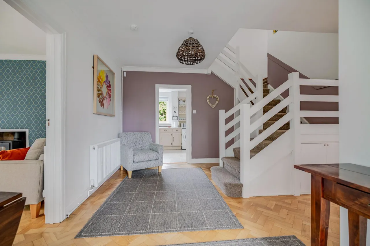 An exceptional 7-Bedroom home with flexible living and stunning Rhossili location, photo 11