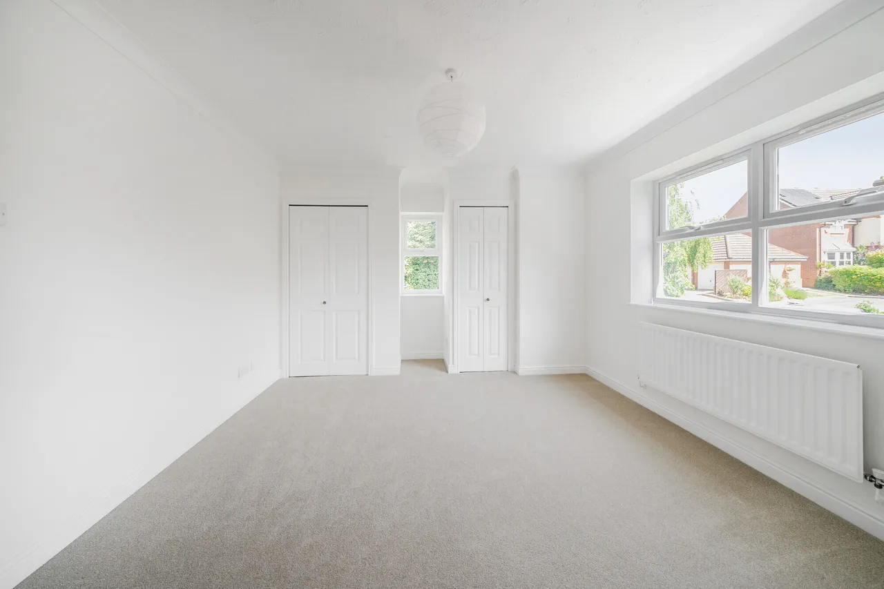 Hale Place, Farnham, GU9, photo 5