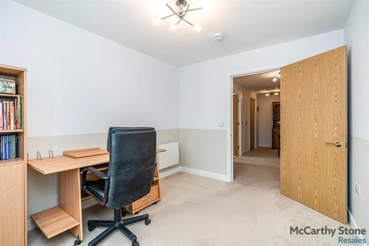 Upper Staithe Road, Stalham, NR12, photo 18