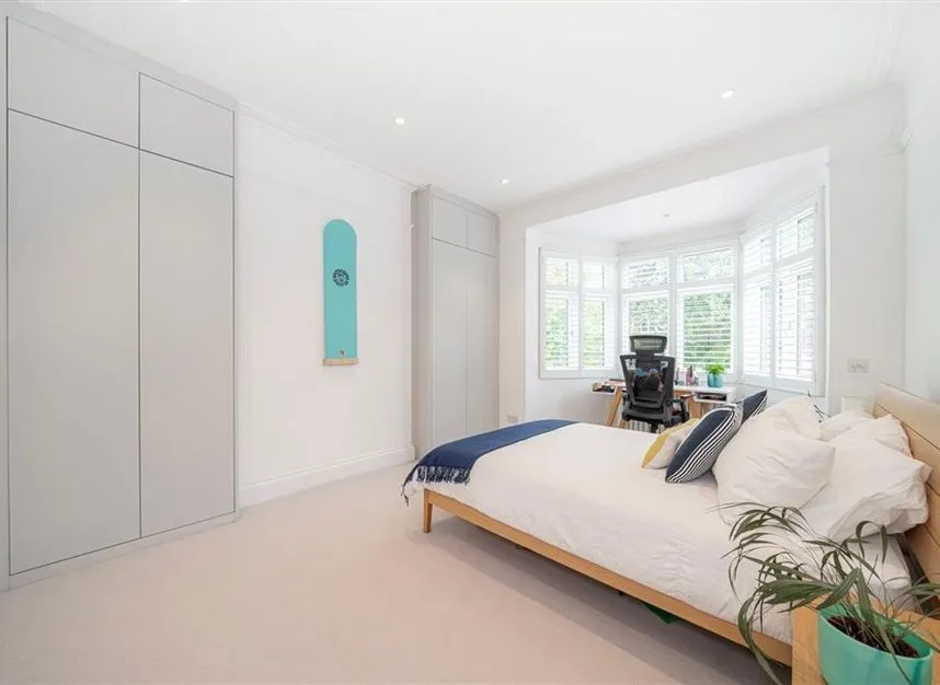 Kingston Lane, Teddington, TW11, photo 5