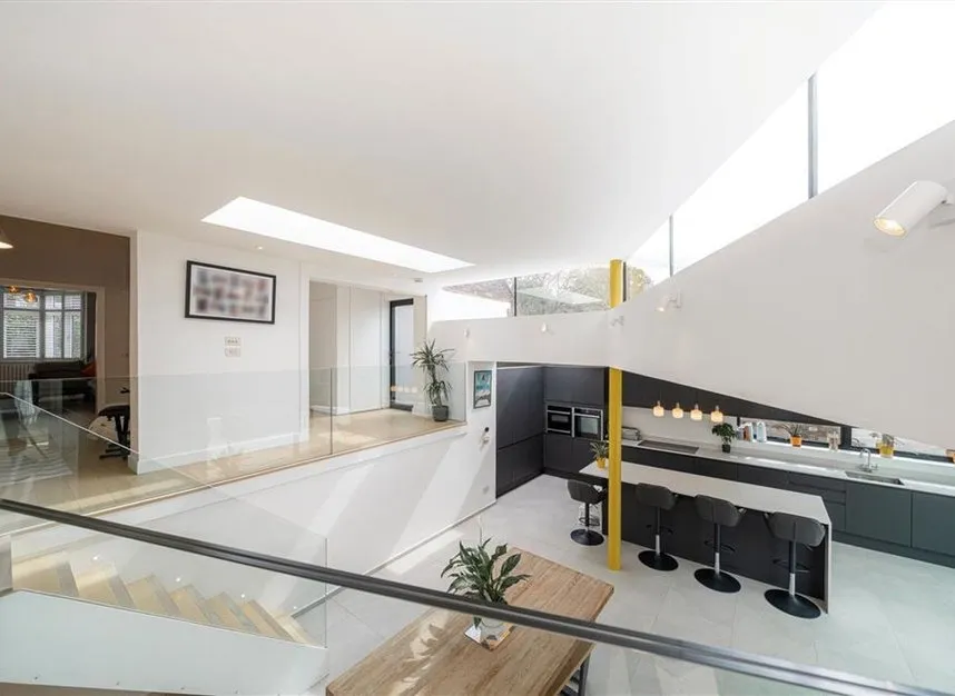 Kingston Lane, Teddington, TW11, photo 3