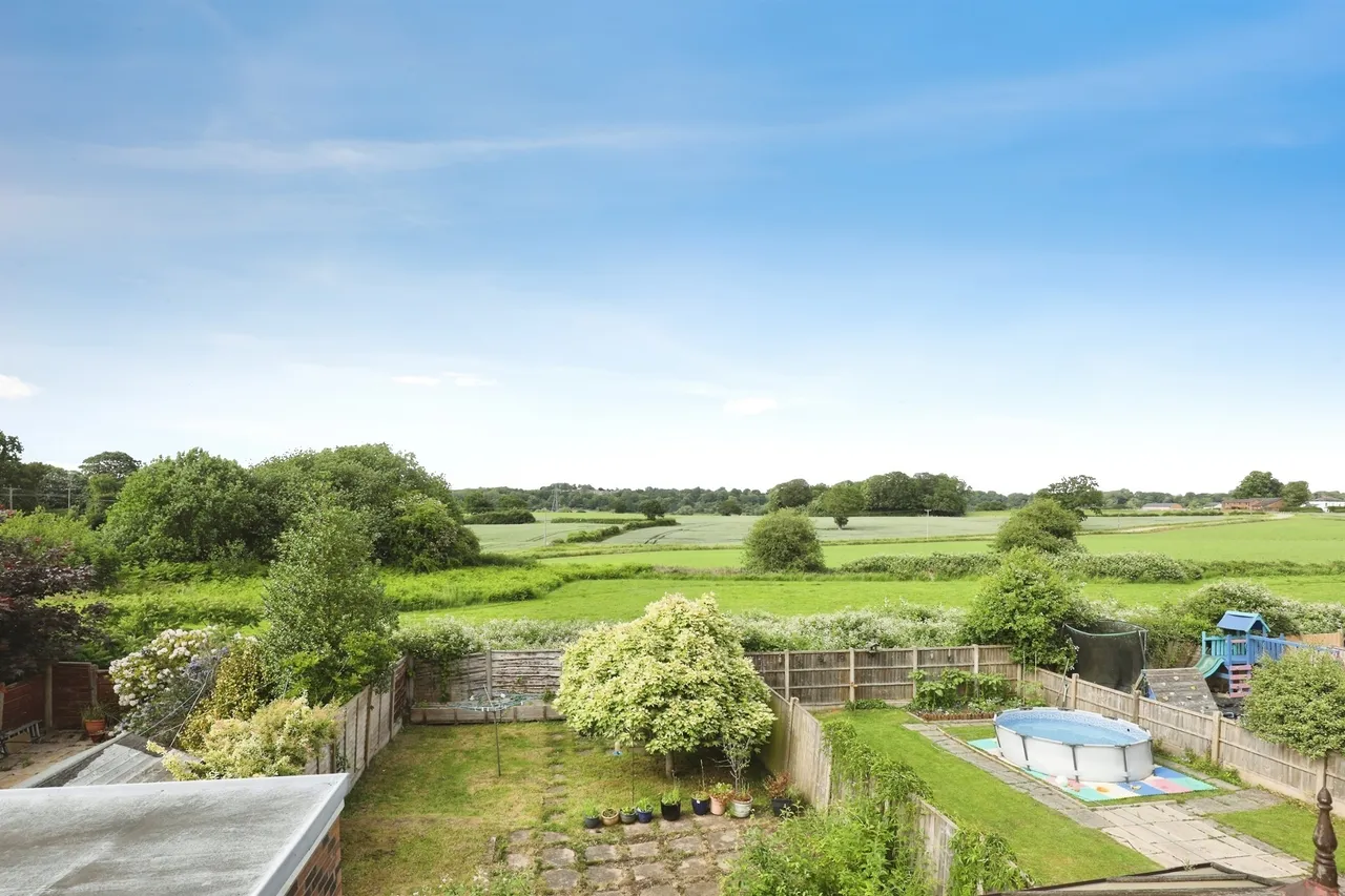 Farm Road, Weaverham, CW8, photo 2