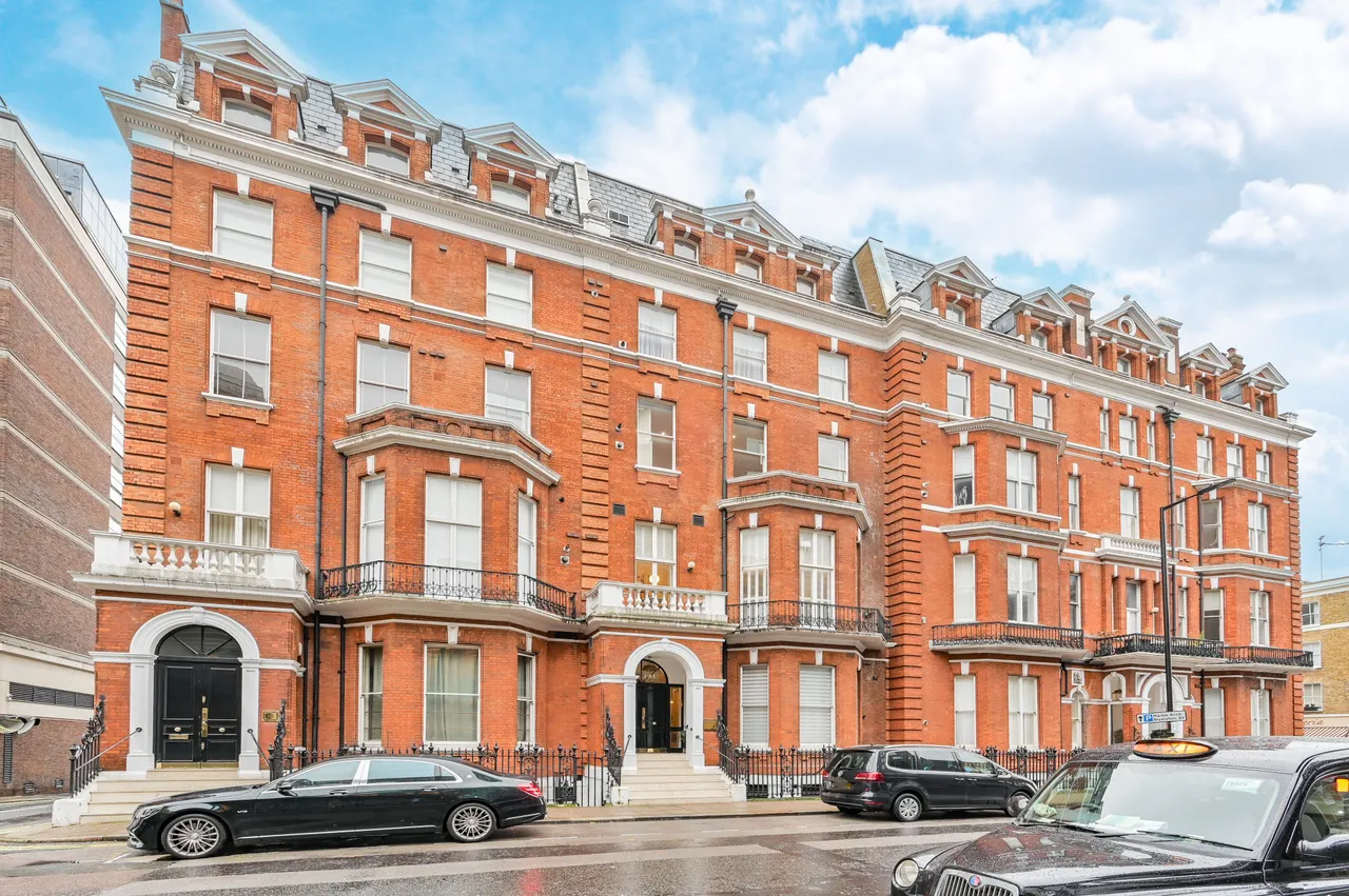 Flat 23, 71-73 Upper Berkeley Street, London, photo 9