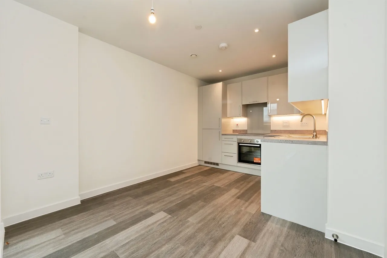 Milton Road, Harrow, photo 4
