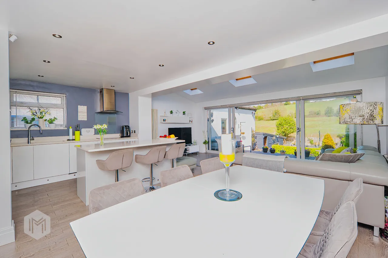 Hardy Mill Road, Bolton, BL2 4EF, photo 2