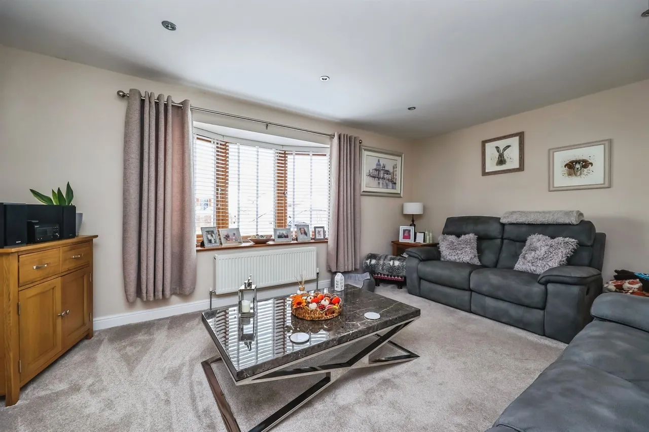Palmerston Street, Underwood, NG16, photo 7