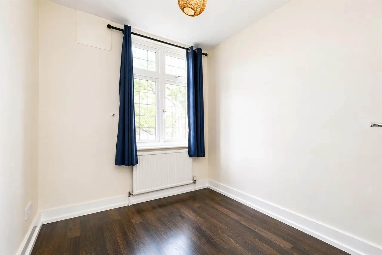 Beccles Drive, Barking, IG11, photo 12