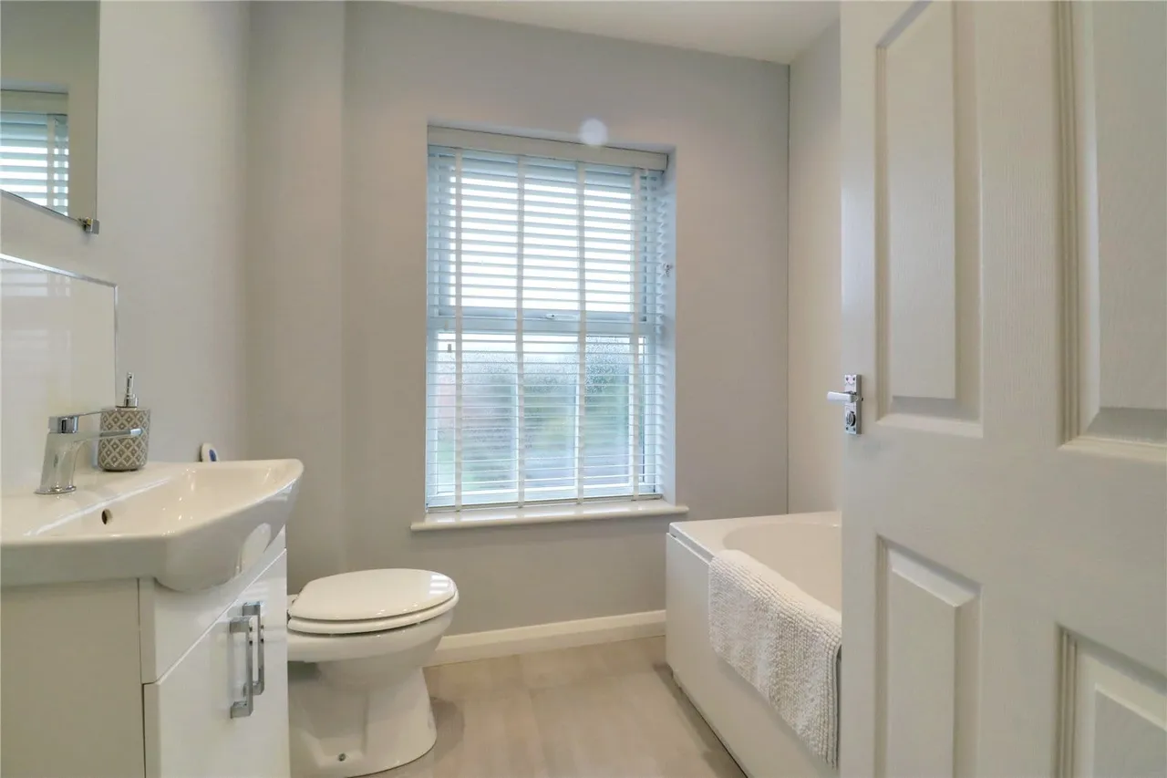 Popplewell Terrace, Epworth, DN9, photo 11
