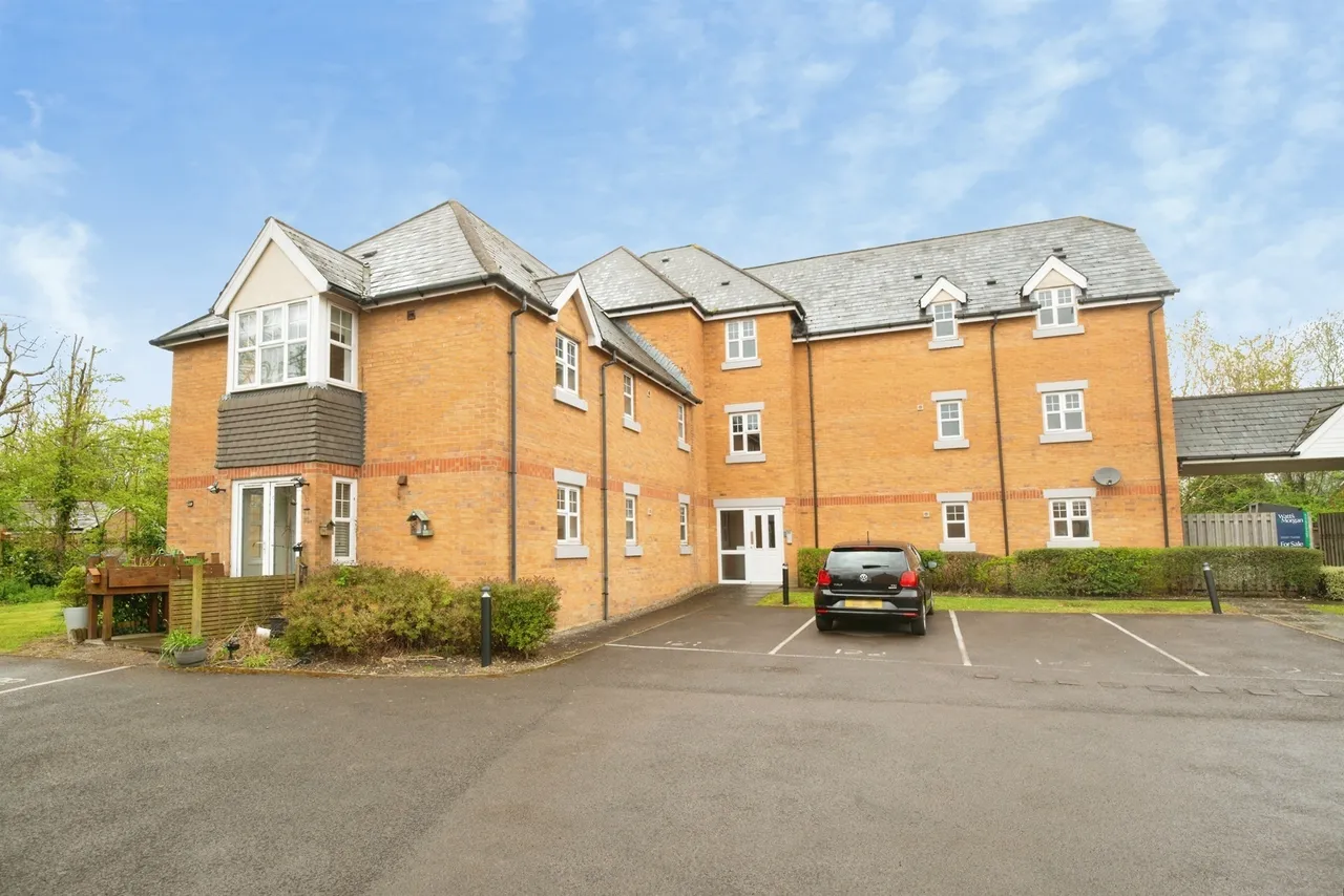 Heol Tre Forys, Penarth, CF64, photo 12