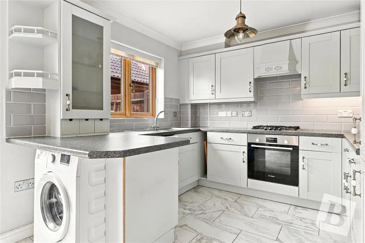 Annett Close, Wickford, SS12, photo 10