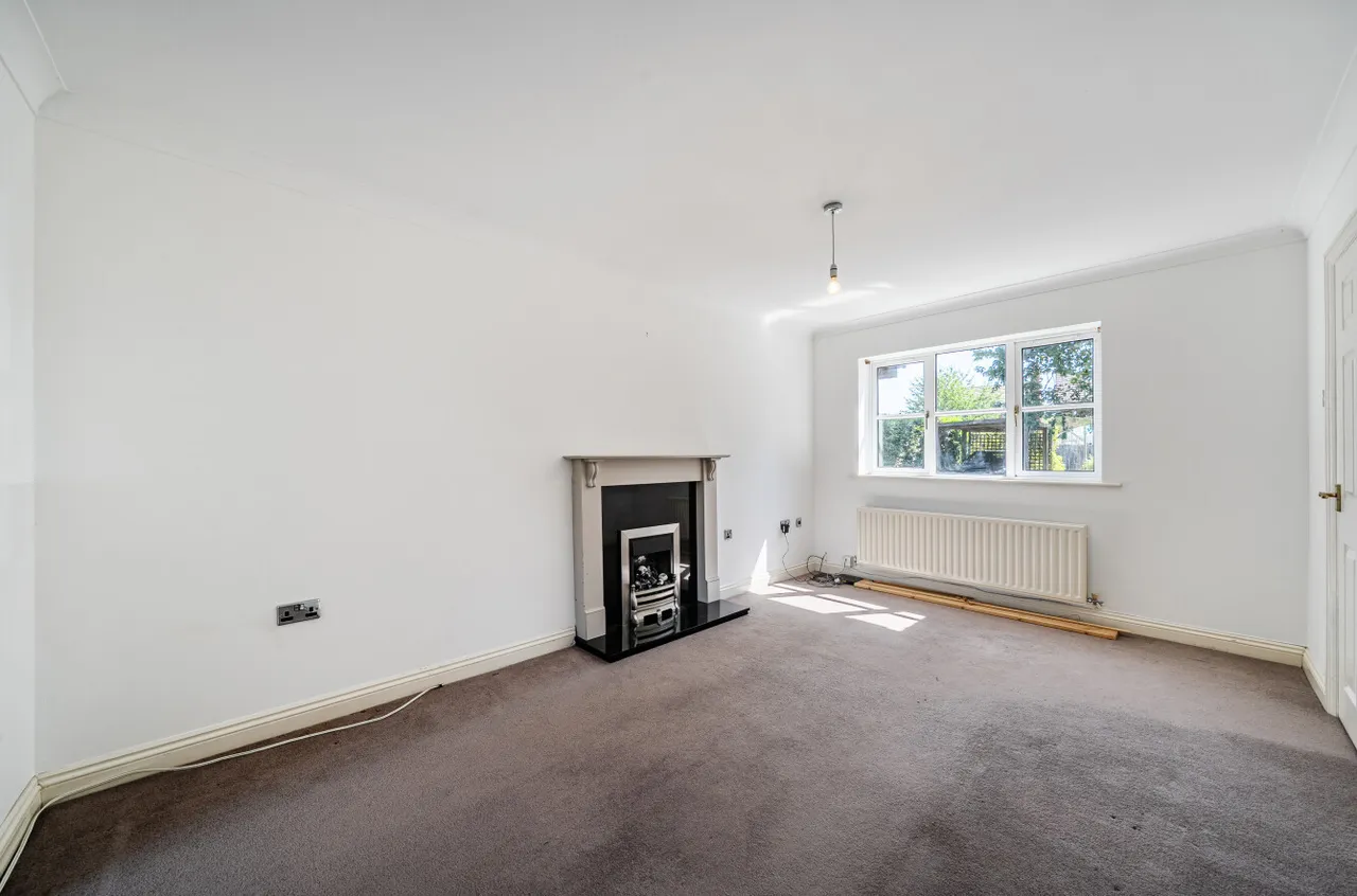 Acer Drive, West End, Woking, Surrey, GU24 9XH, photo 16