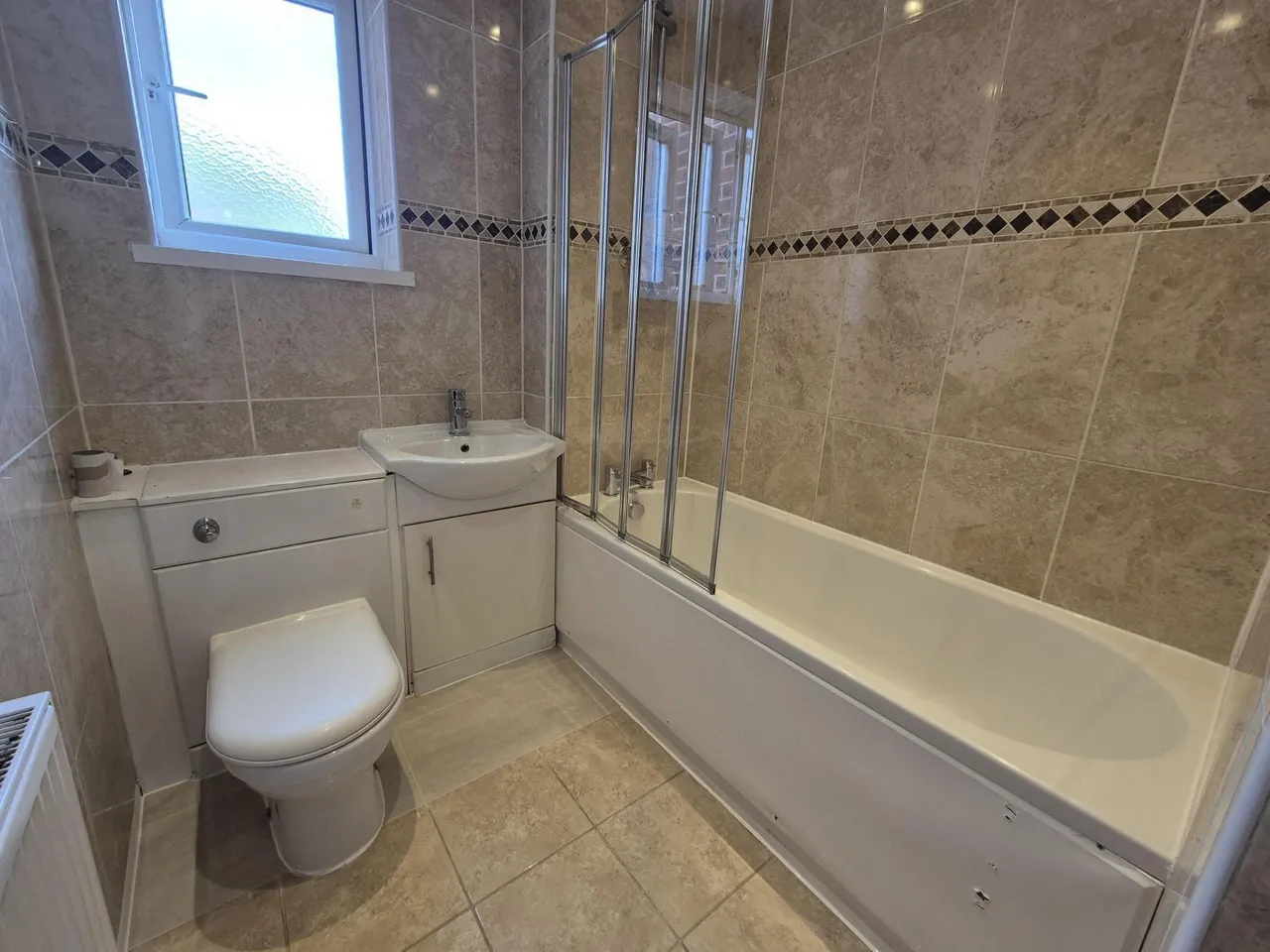 Florence Close, Grays, RM20, photo 9