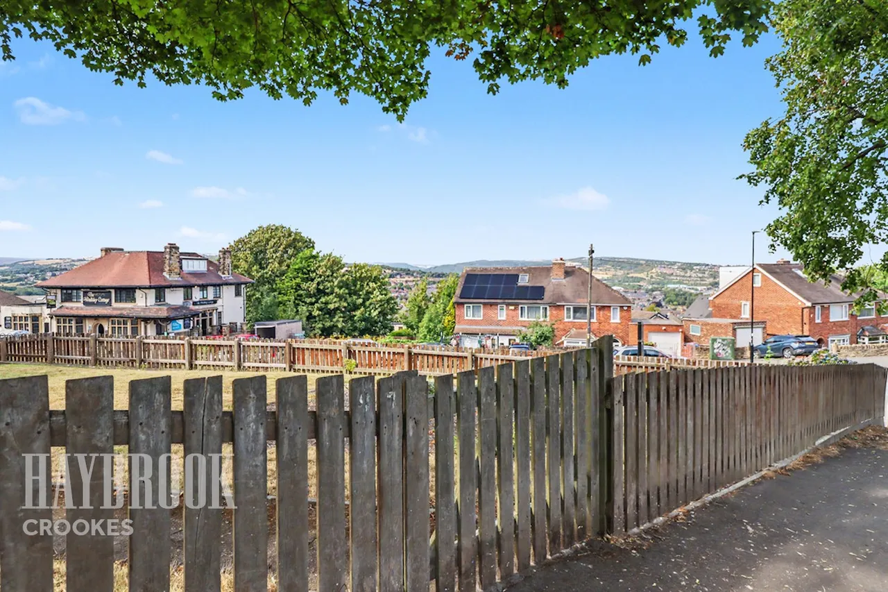 Bole Hill Road, Sheffield, photo 20