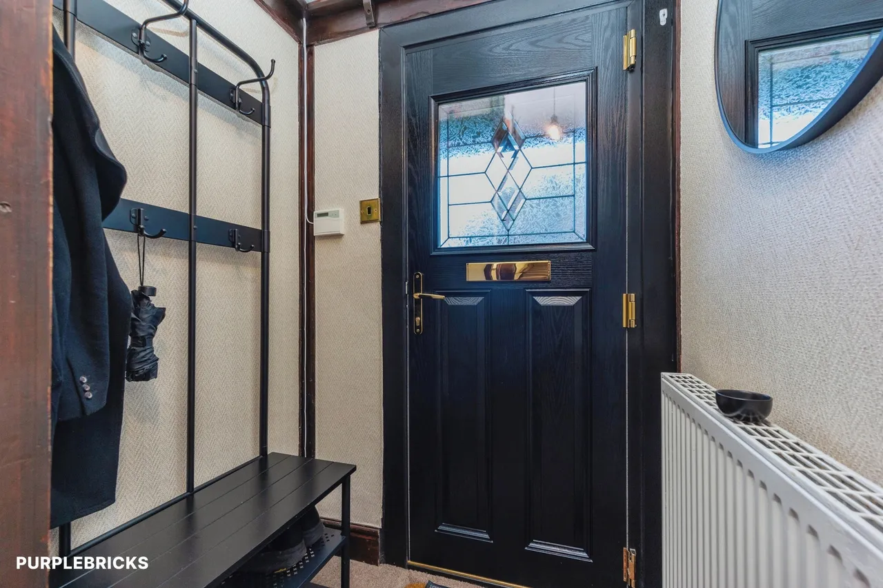 Langdale Avenue, Oldham, OL8, photo 2