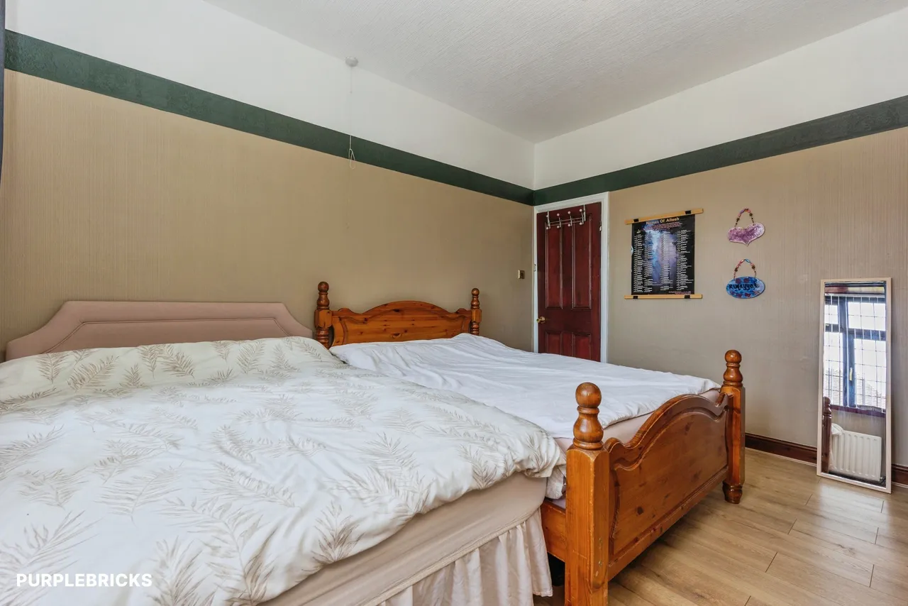 Langdale Avenue, Oldham, OL8, photo 16