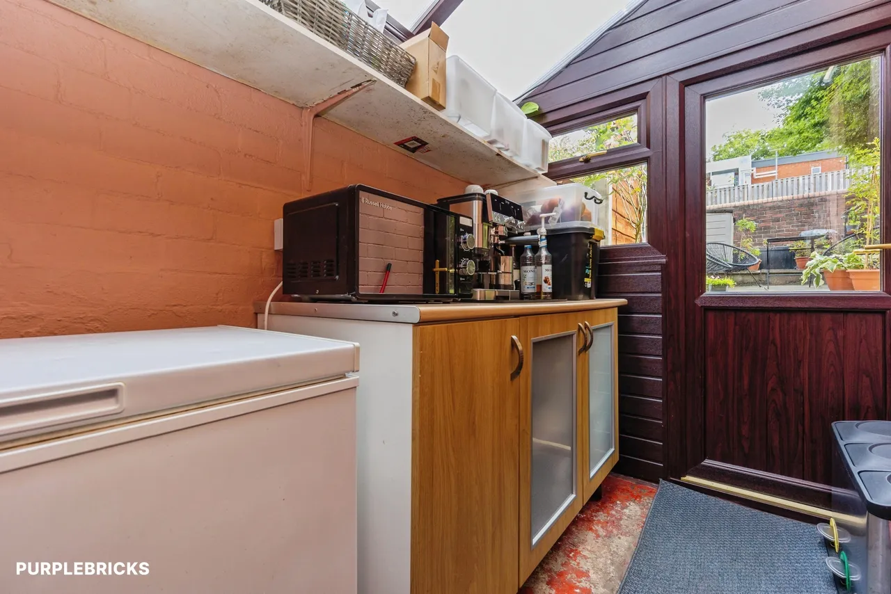 Langdale Avenue, Oldham, OL8, photo 11