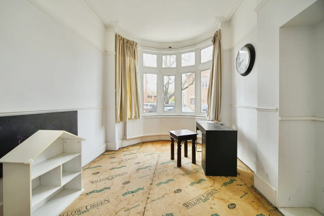 Park Road, LONDON, London, E12, photo 4