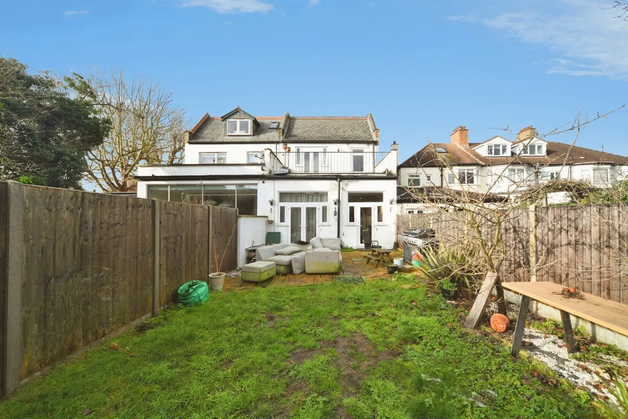 Park Road, LONDON, London, E12, photo 18