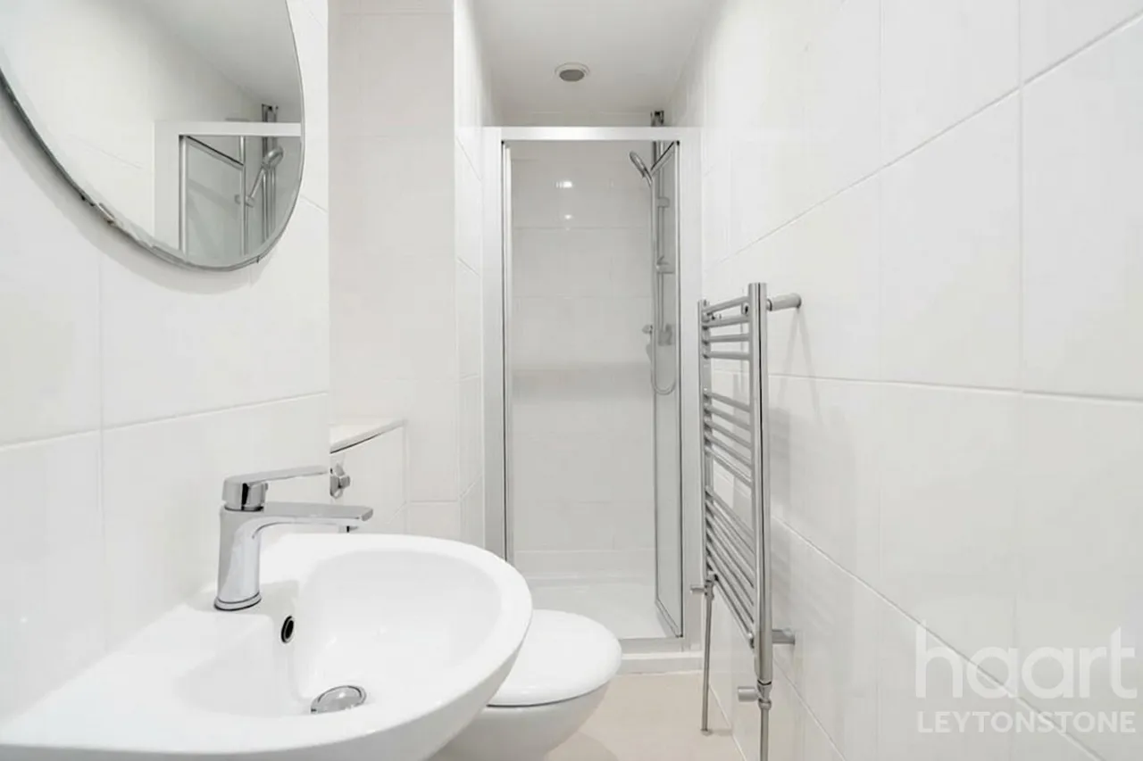 Baird Close, London, E10, photo 19