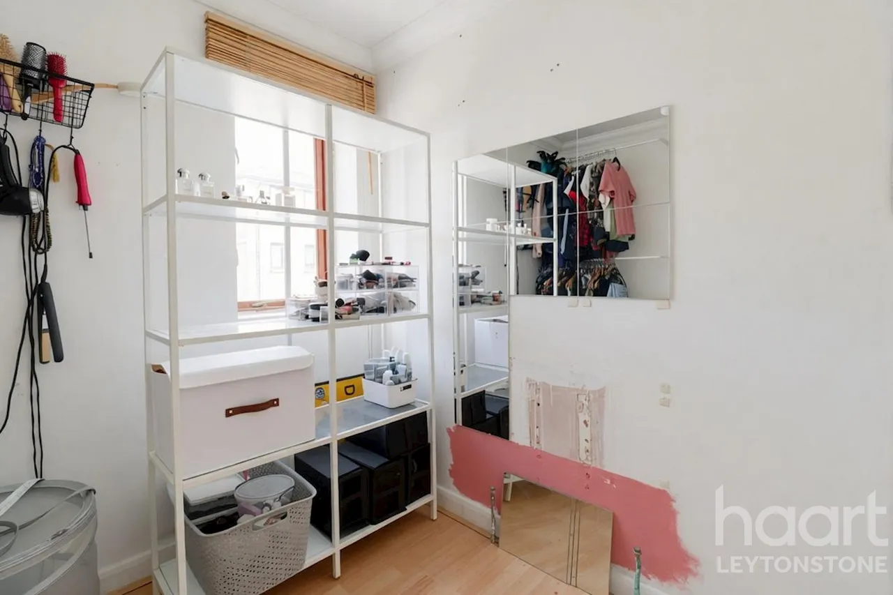 Baird Close, London, E10, photo 16