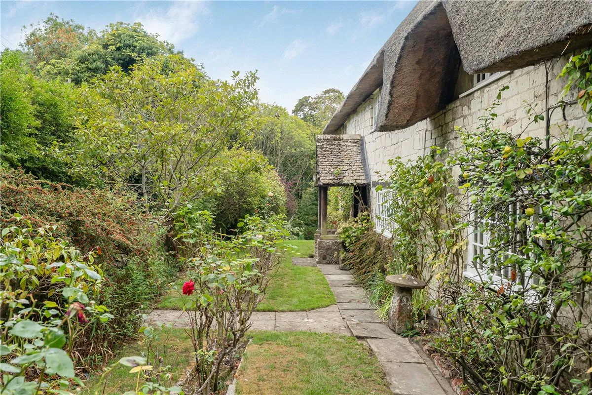 Cues Lane, Bishopstone, SN6, photo 17