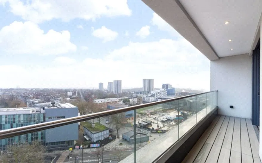 Finchley Road, Swiss Cottage, NW3, photo 16