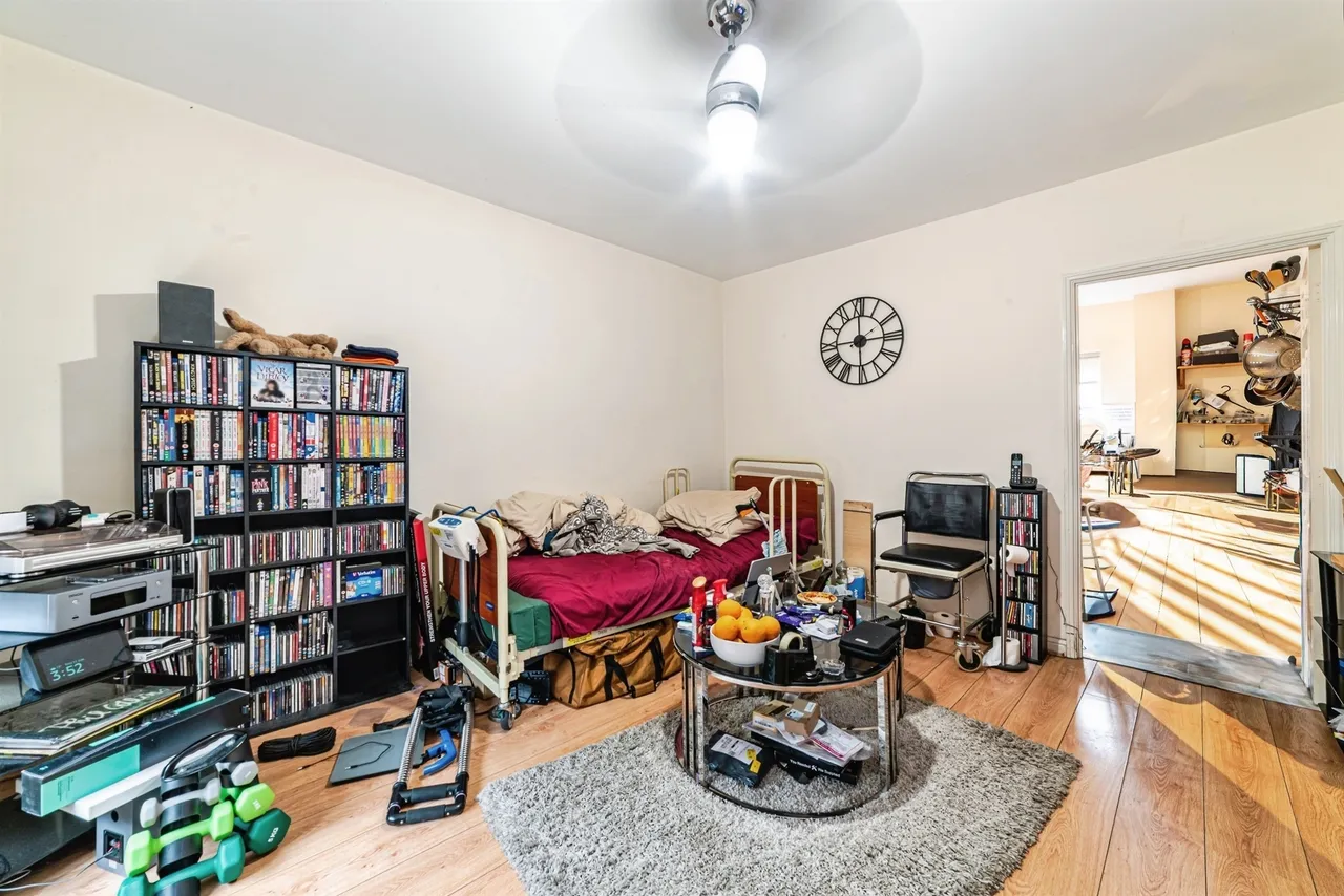 Park Prewett Road, Basingstoke, RG24, photo 6