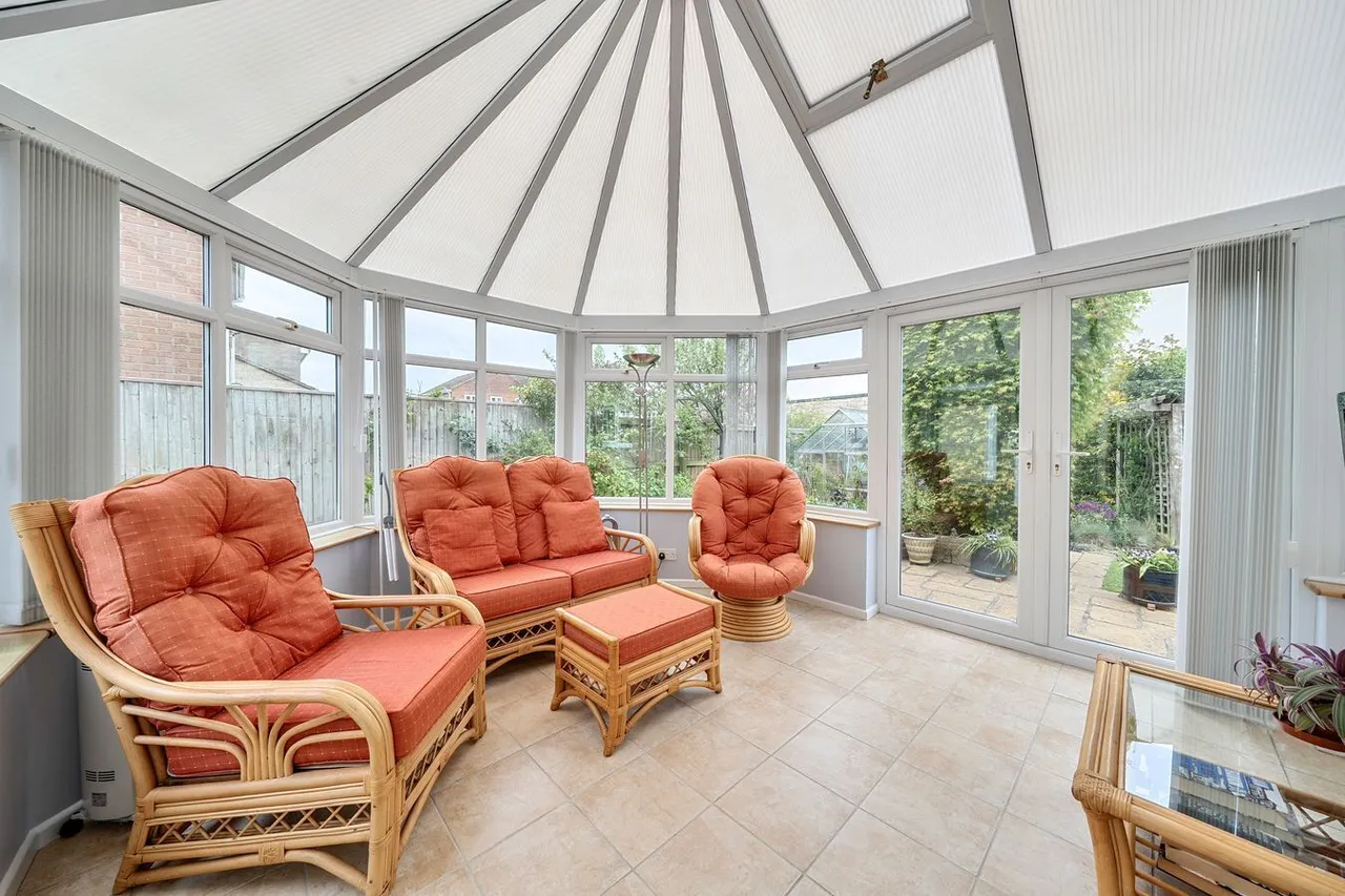 Dean Close, Frome, BA11, photo 10