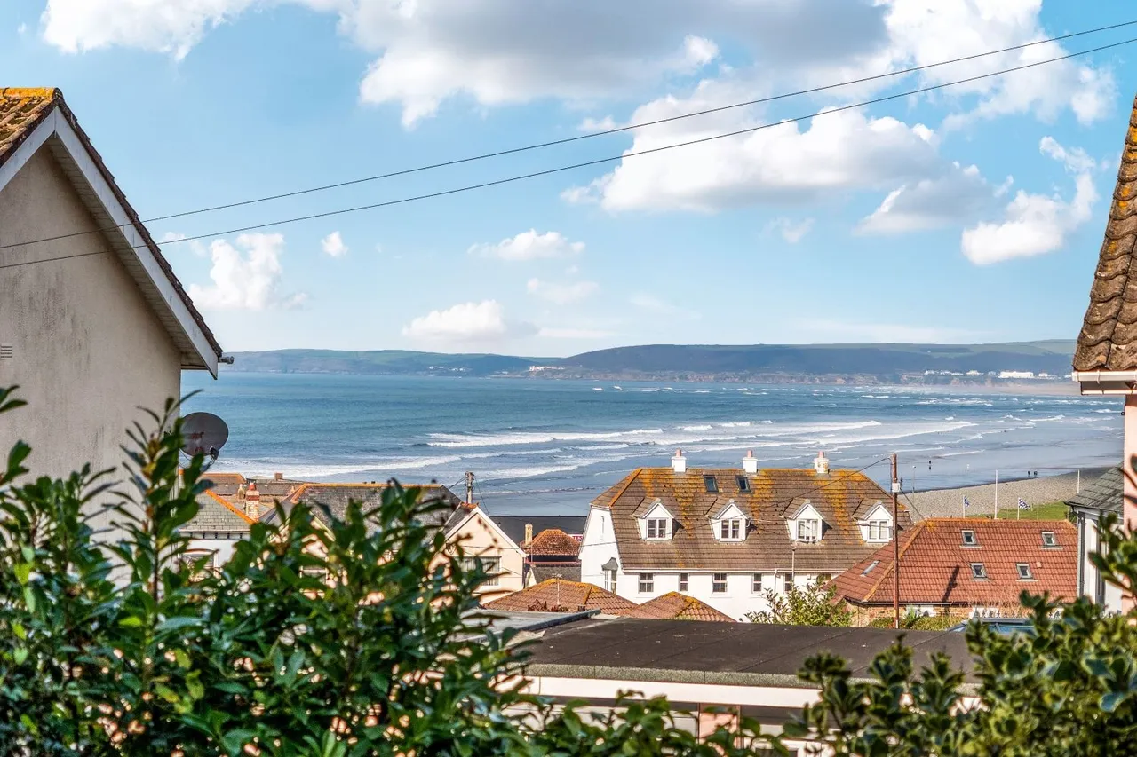 Atlantic Way, Westward Ho, EX39, photo 6