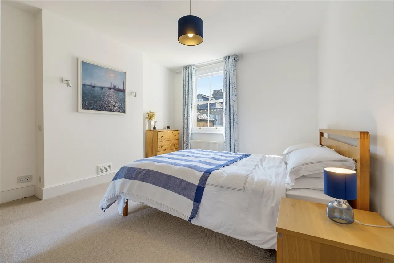 Battersea Rise, London, SW11, photo 5