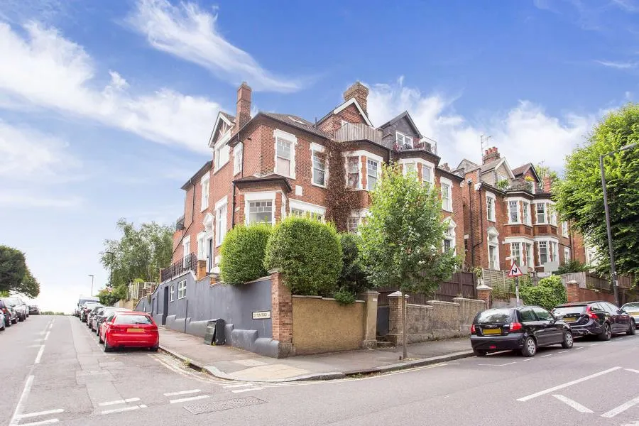 2 bed flat to rent, Wolseley Road, Crouch End, N8
